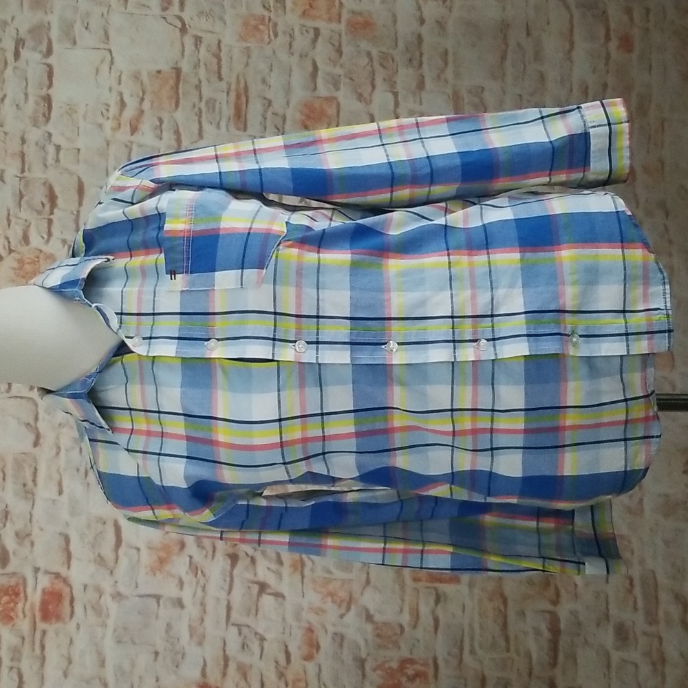 Tommy Hilfilger Button Down Shirt
